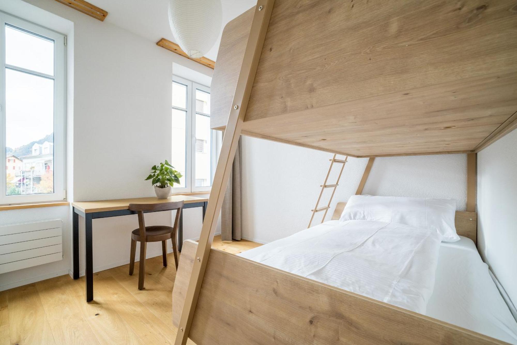 Modern City Apartments إنترلاكن الغرفة الصورة